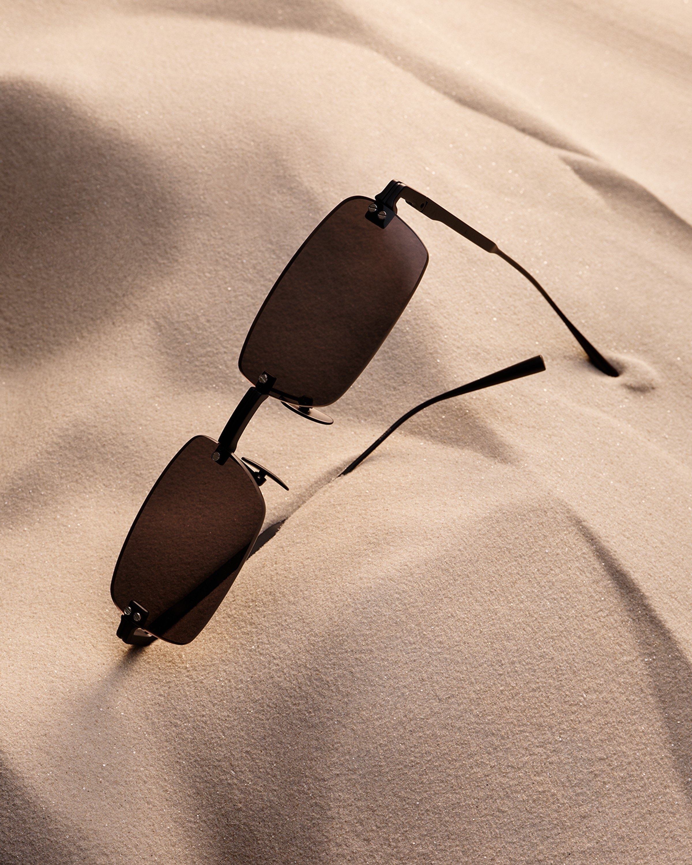 Rimless Parallel 1