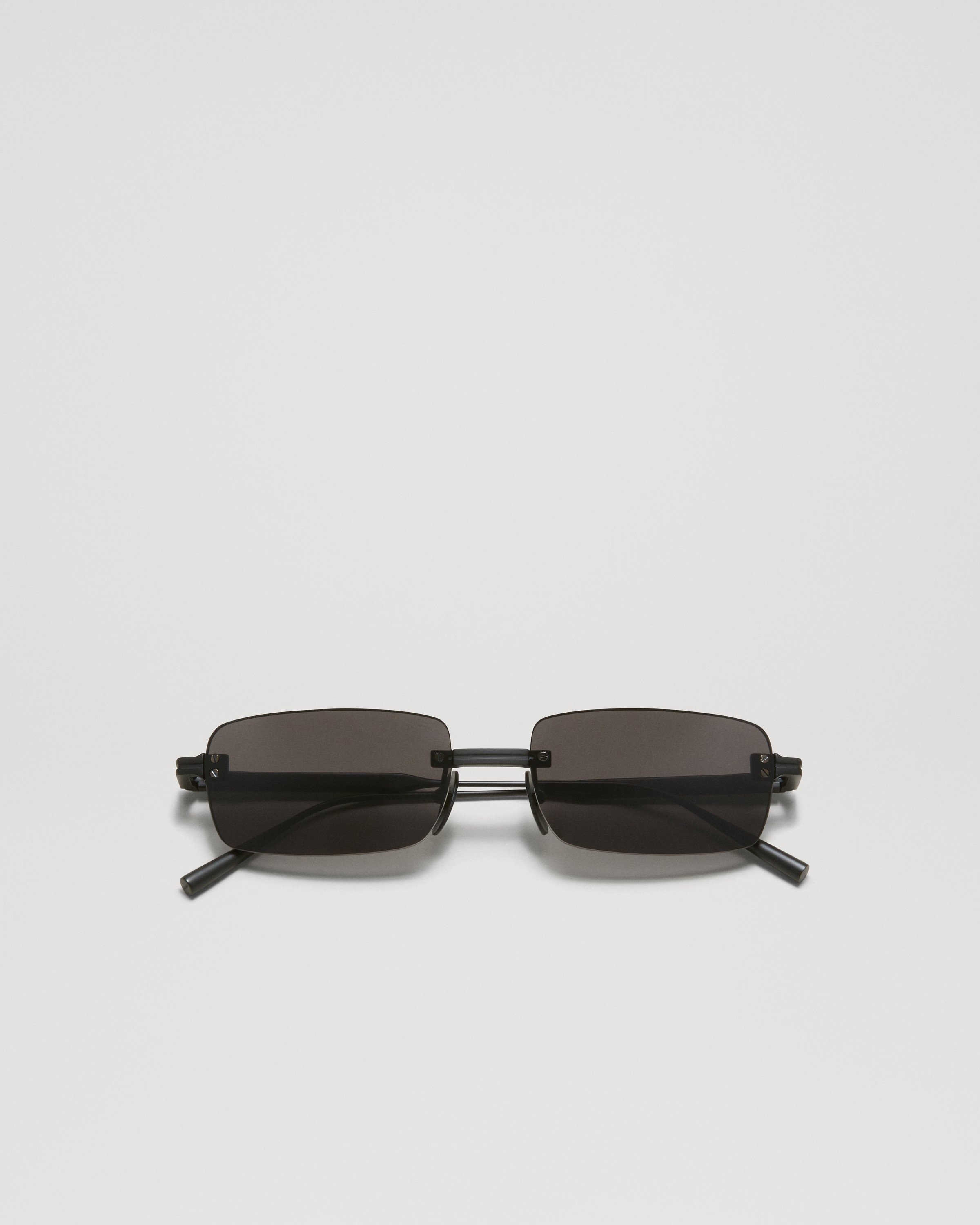 Rimless Parallel 0