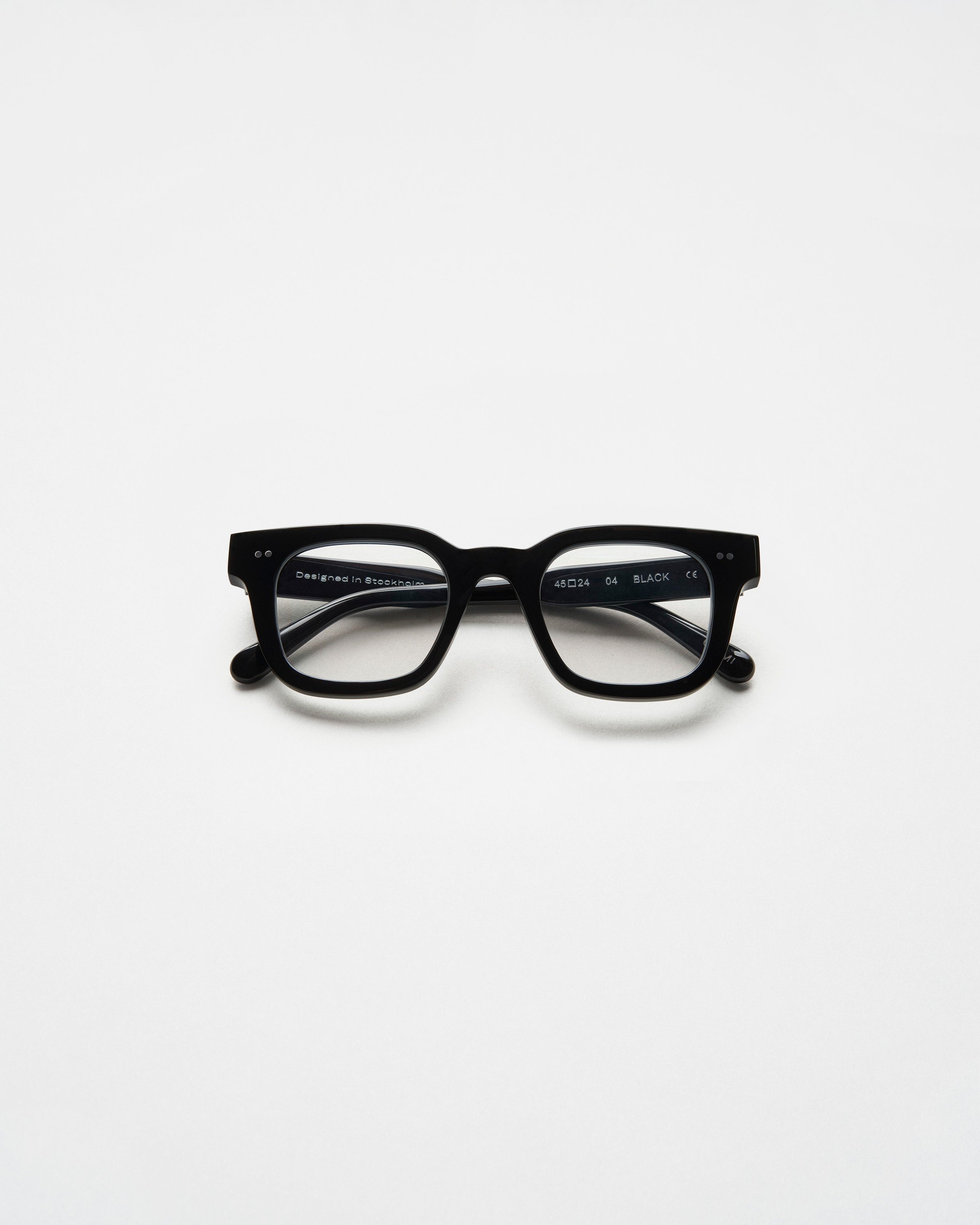 02 Optic Black 3